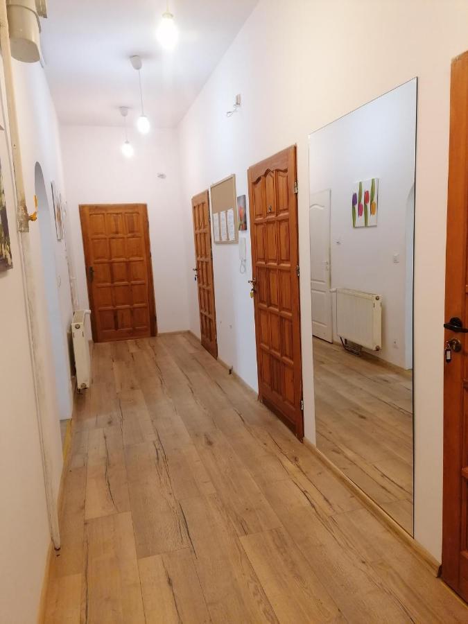 Hostel Tulip - Pokoj Jednoosobowy Nr 3 Ze Wspolna Lazienka I Kuchnia Szczecin Exterior photo